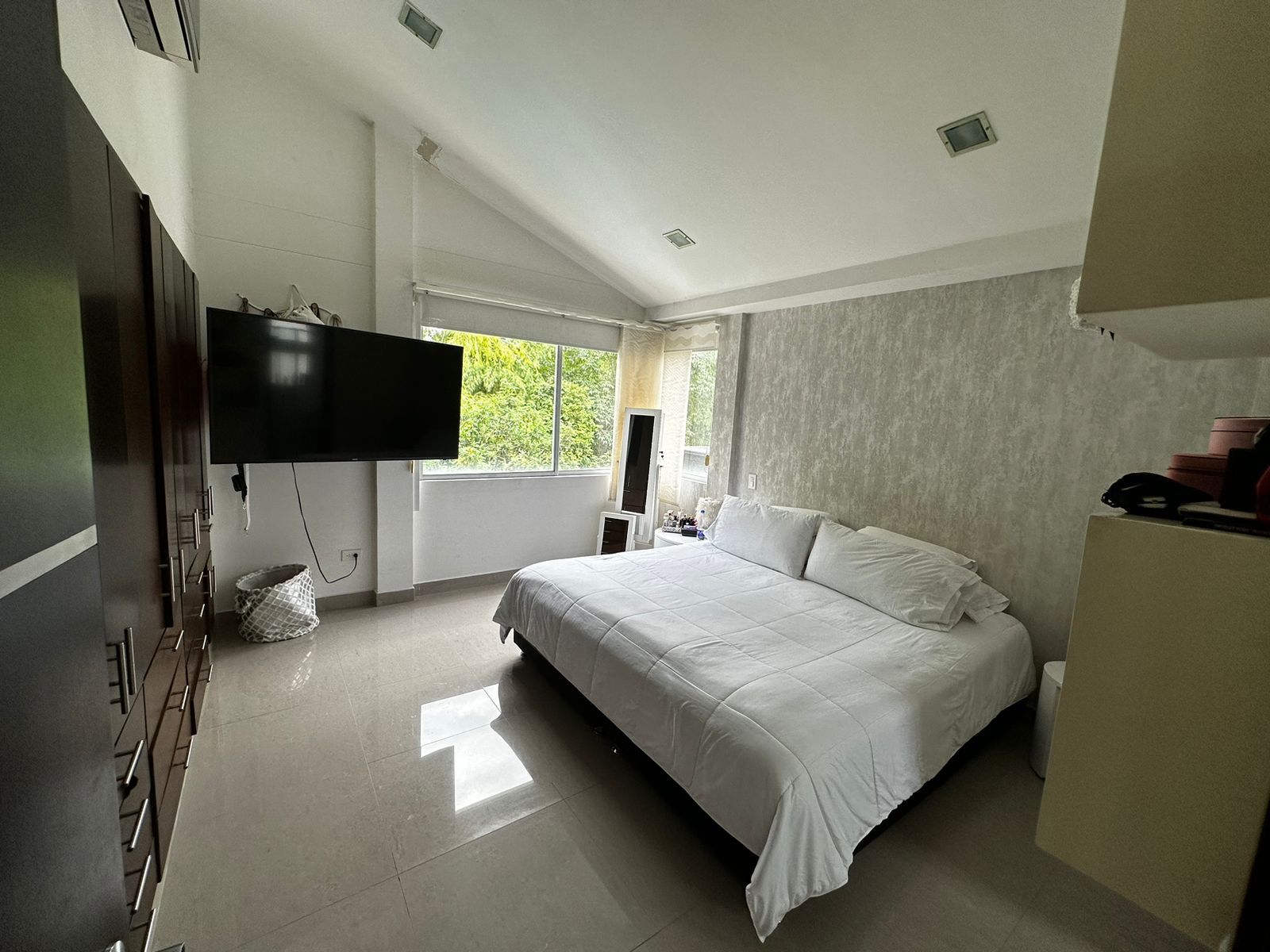 Casa Campestre Lujo - Tierra Quimbaya Cerritos - Image 4